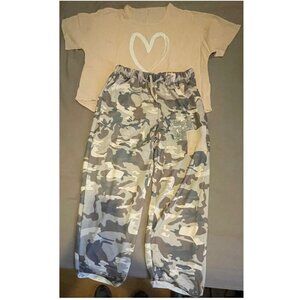Camo Capri set
